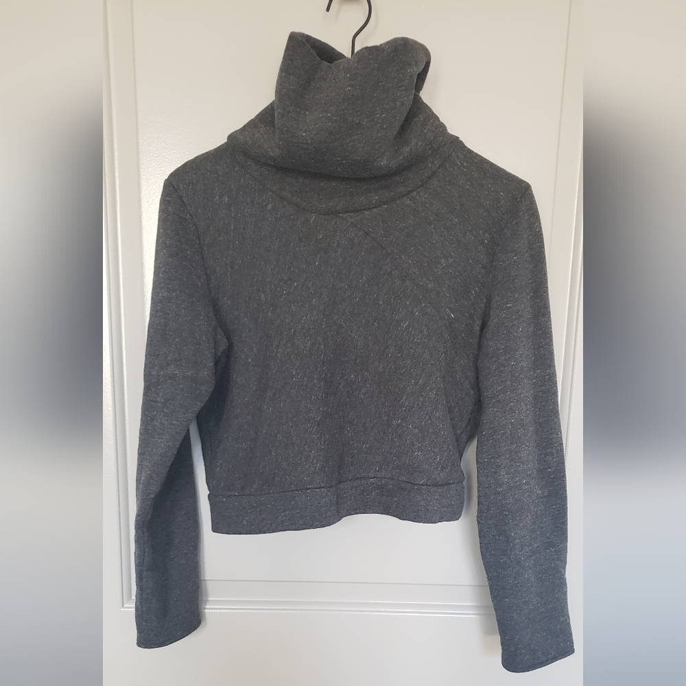 Alo Yoga Cropped Gray Funnel Neck Sweater